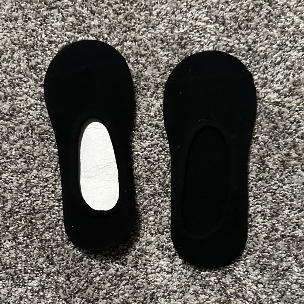 Black No-Show Socks